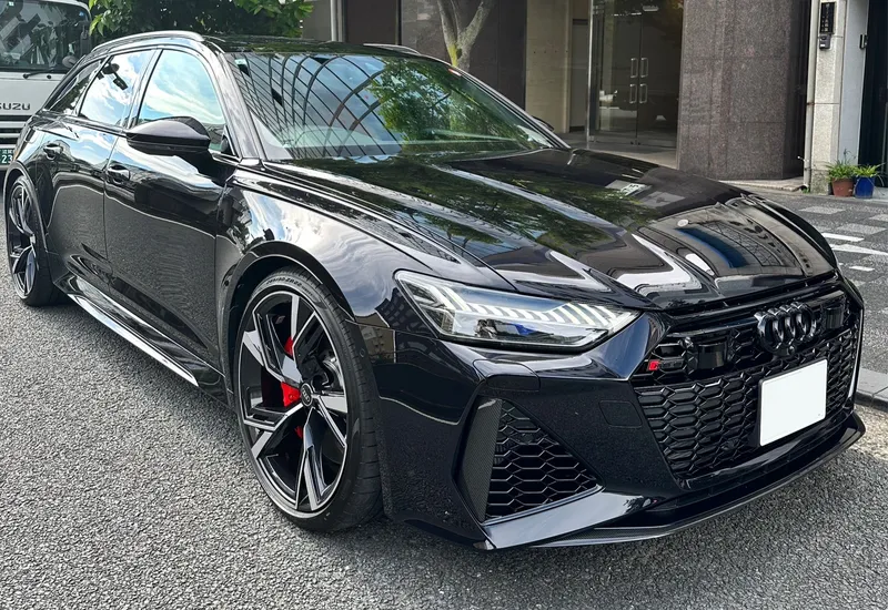 アウディ RS6アバント 