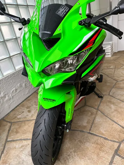  カワサキNinja ZX-25R SE KRTエディション 写真3