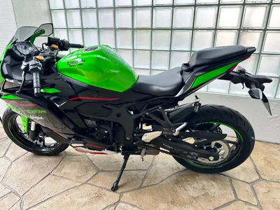  カワサキNinja ZX-25R SE KRTエディション 写真1