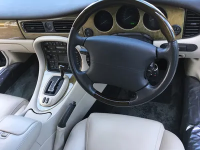 ジャガーXJR 写真6